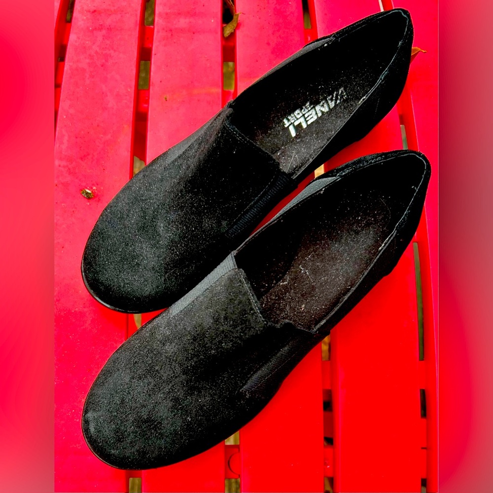 Vaneli Suede Women’s Flats